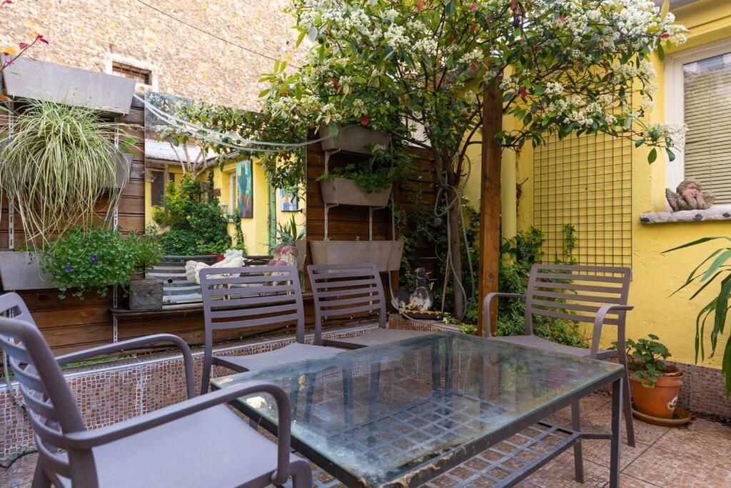 Appartement De Caractere Avec Jardinet Privatif A 1 Min Metro 1, Paris, Disneyland Vincennes Exterior foto