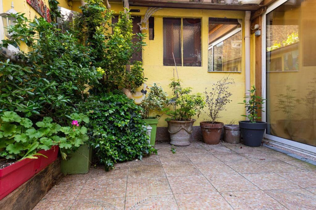 Appartement De Caractere Avec Jardinet Privatif A 1 Min Metro 1, Paris, Disneyland Vincennes Exterior foto